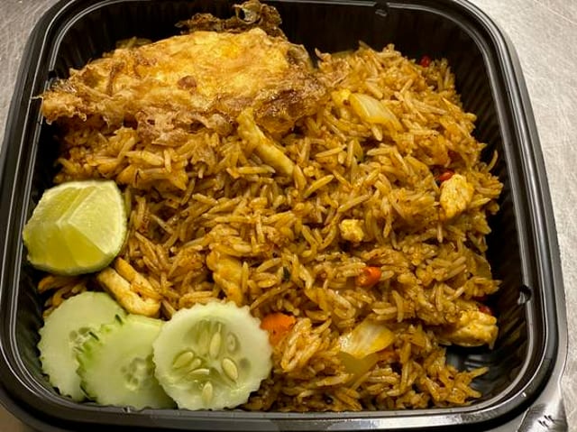 FR5. Tom Yum Fried Rice.