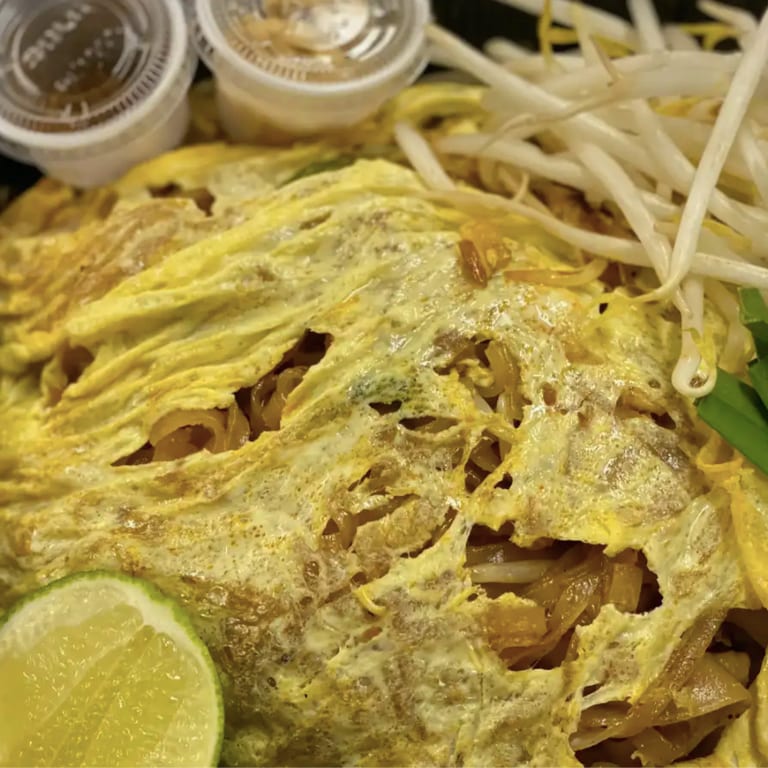 Delicious Pad Thai Experience