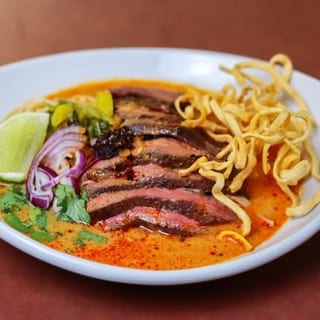 Khao Soi (Thai Coconut Noodle) With Chicken